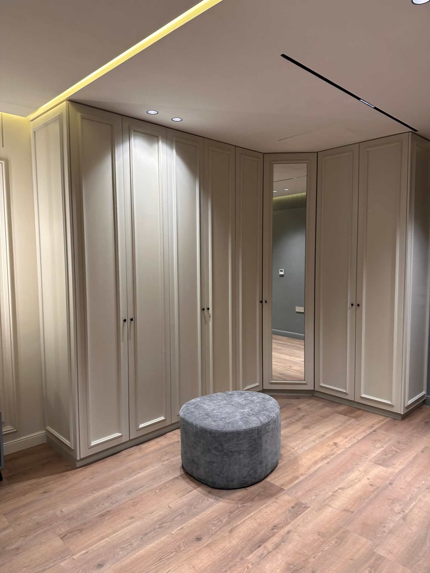 TINK HOME — Dressing — réalisation 09 à Agadir
